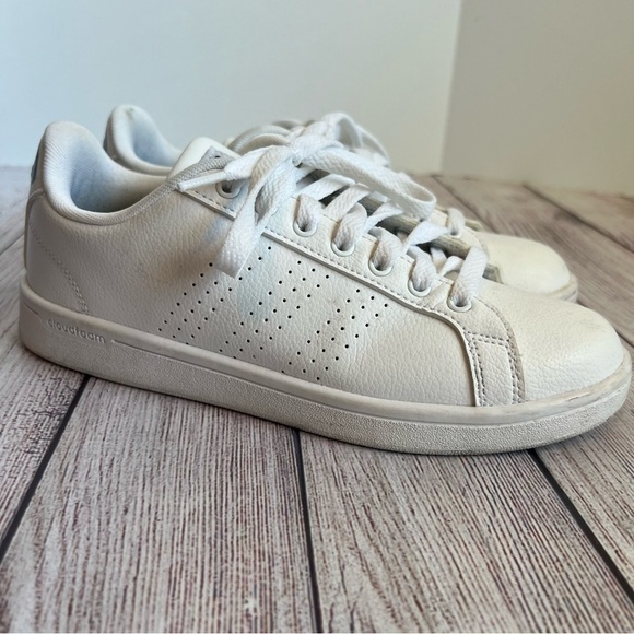 ADIDAS Cloudfoam Advantage White Shoes 8 - Picture 1 of 6